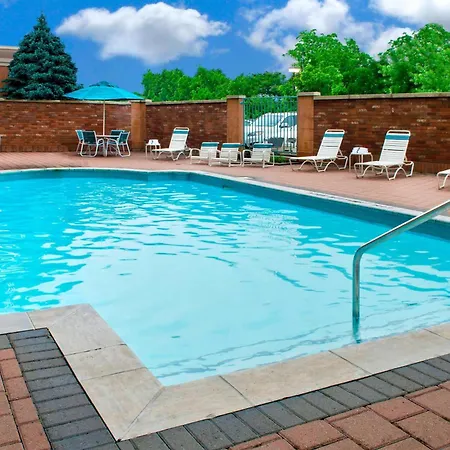 Courtyard By Marriott Niagara Falls-2